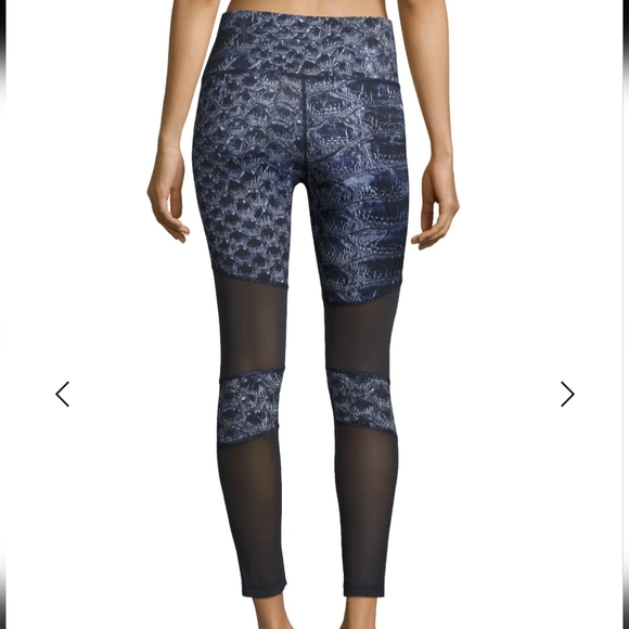 Varley ladies size xs leggings - Picture 5 of 6